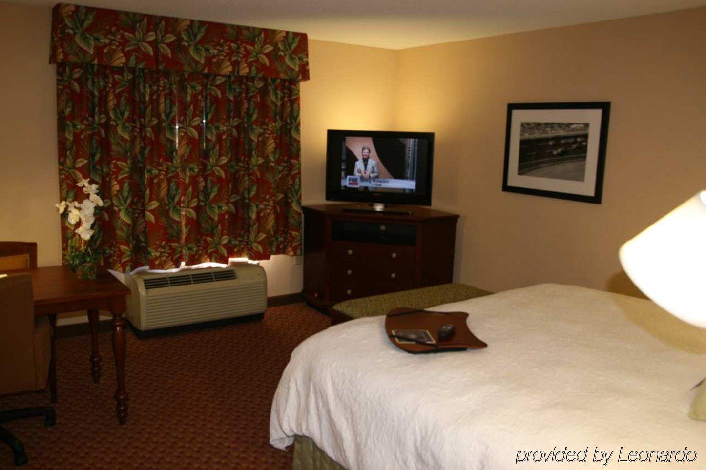 Hampton Inn & Suites Florence-North/I-95 Zimmer foto